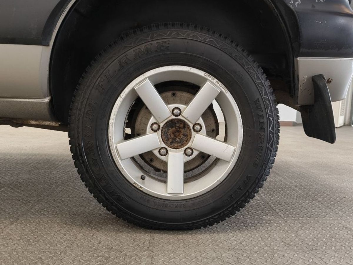 Chevrolet Niva I