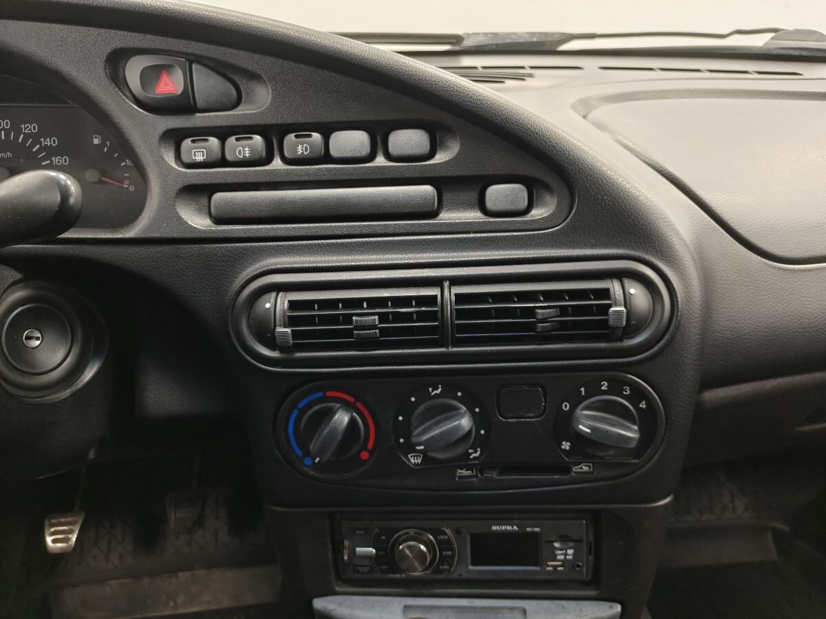 Chevrolet Niva I