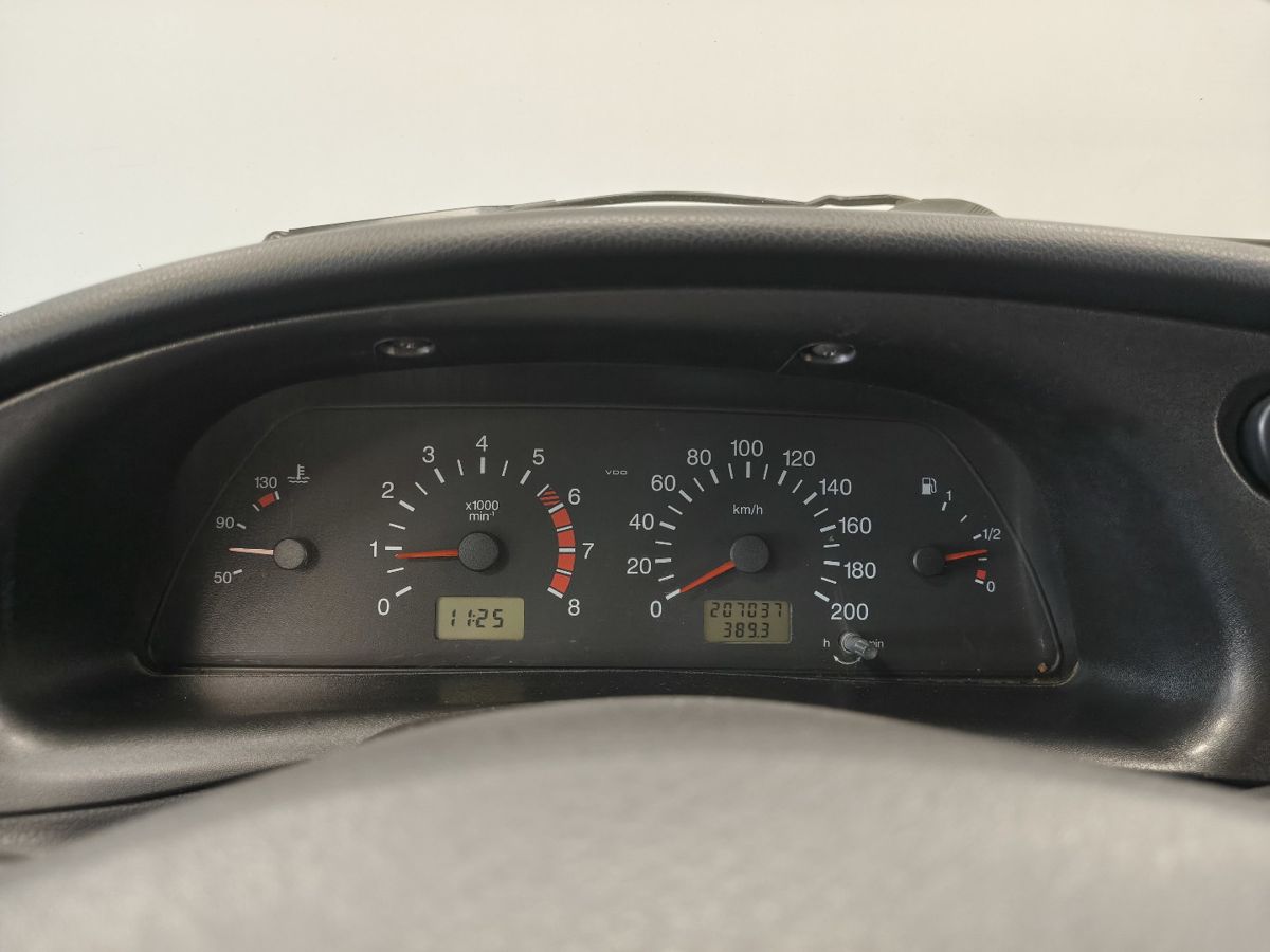 Chevrolet Niva I