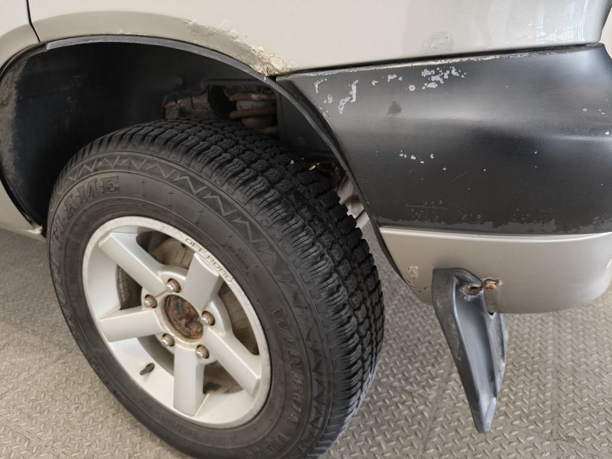 Chevrolet Niva I