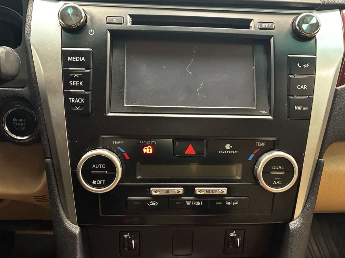 Toyota Camry VII (XV50)