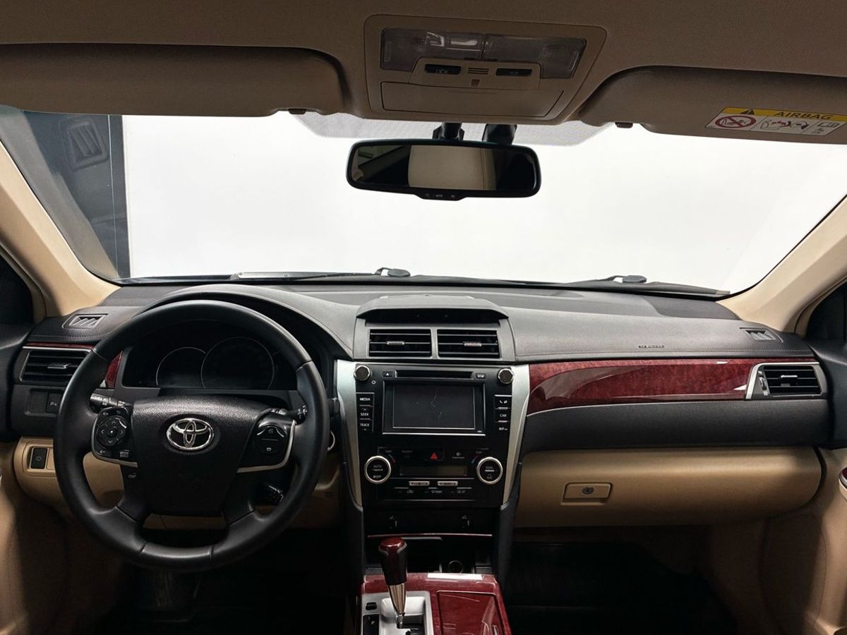 Toyota Camry VII (XV50)
