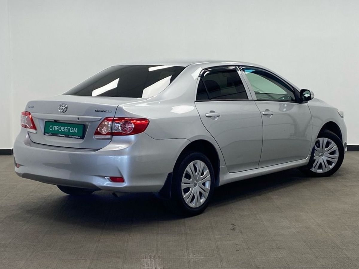 Toyota Corolla X (E140, E150) Рестайлинг