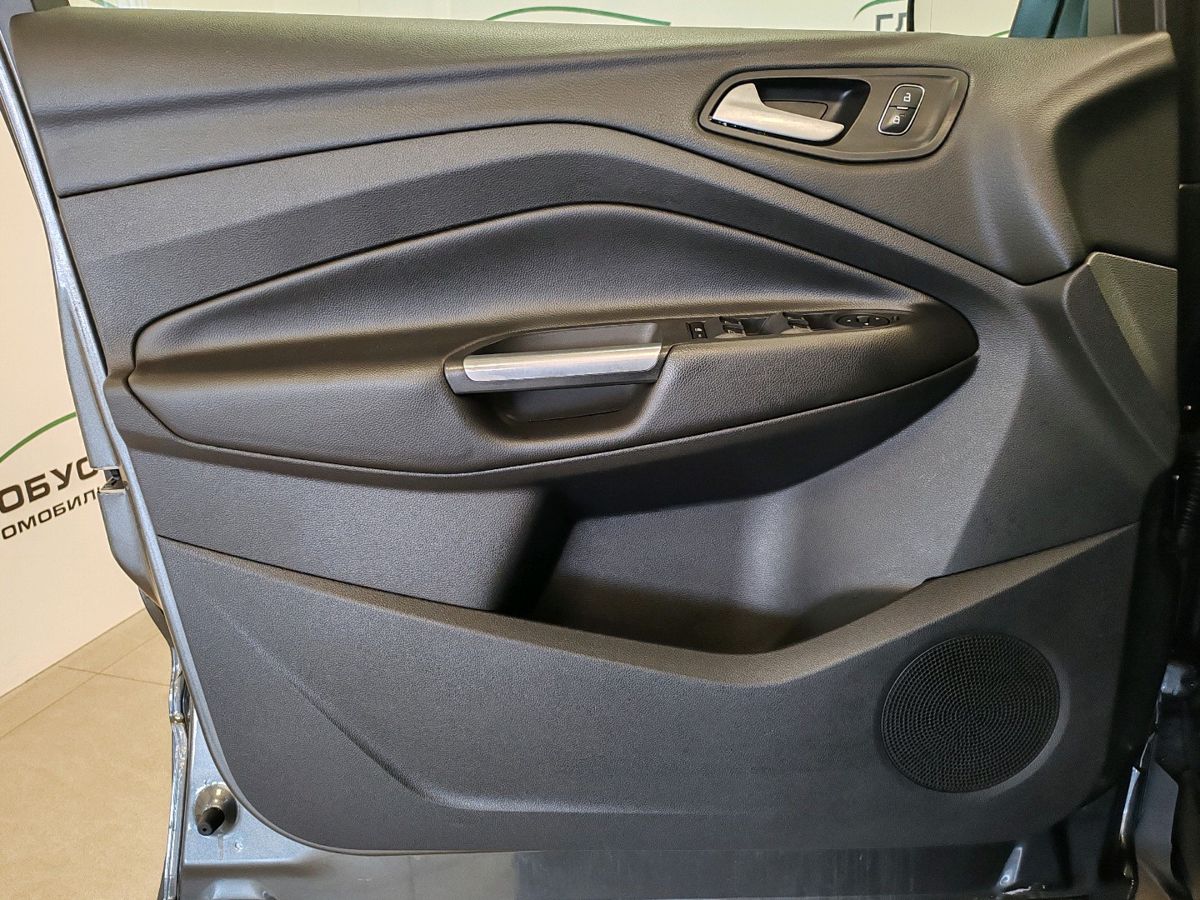 Ford Kuga II Рестайлинг