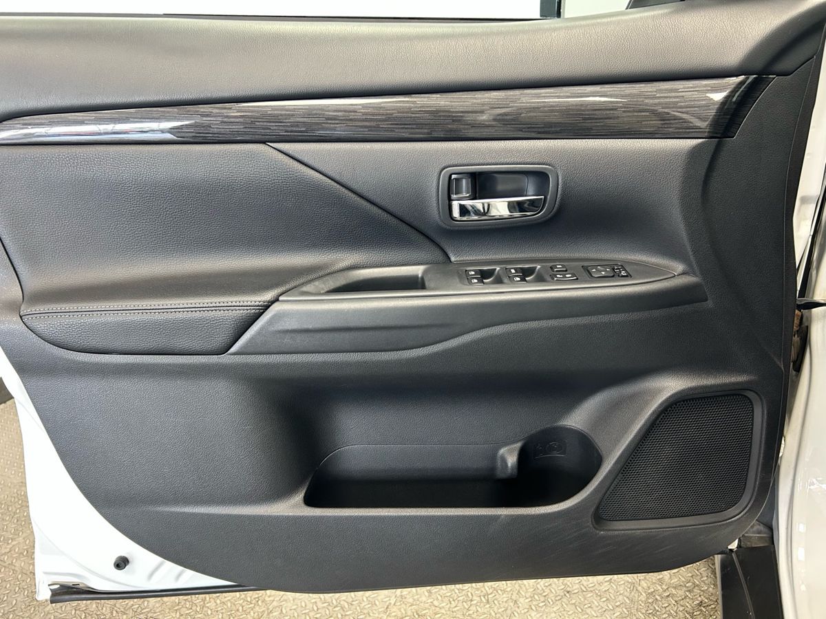Mitsubishi Outlander III Рестайлинг 2