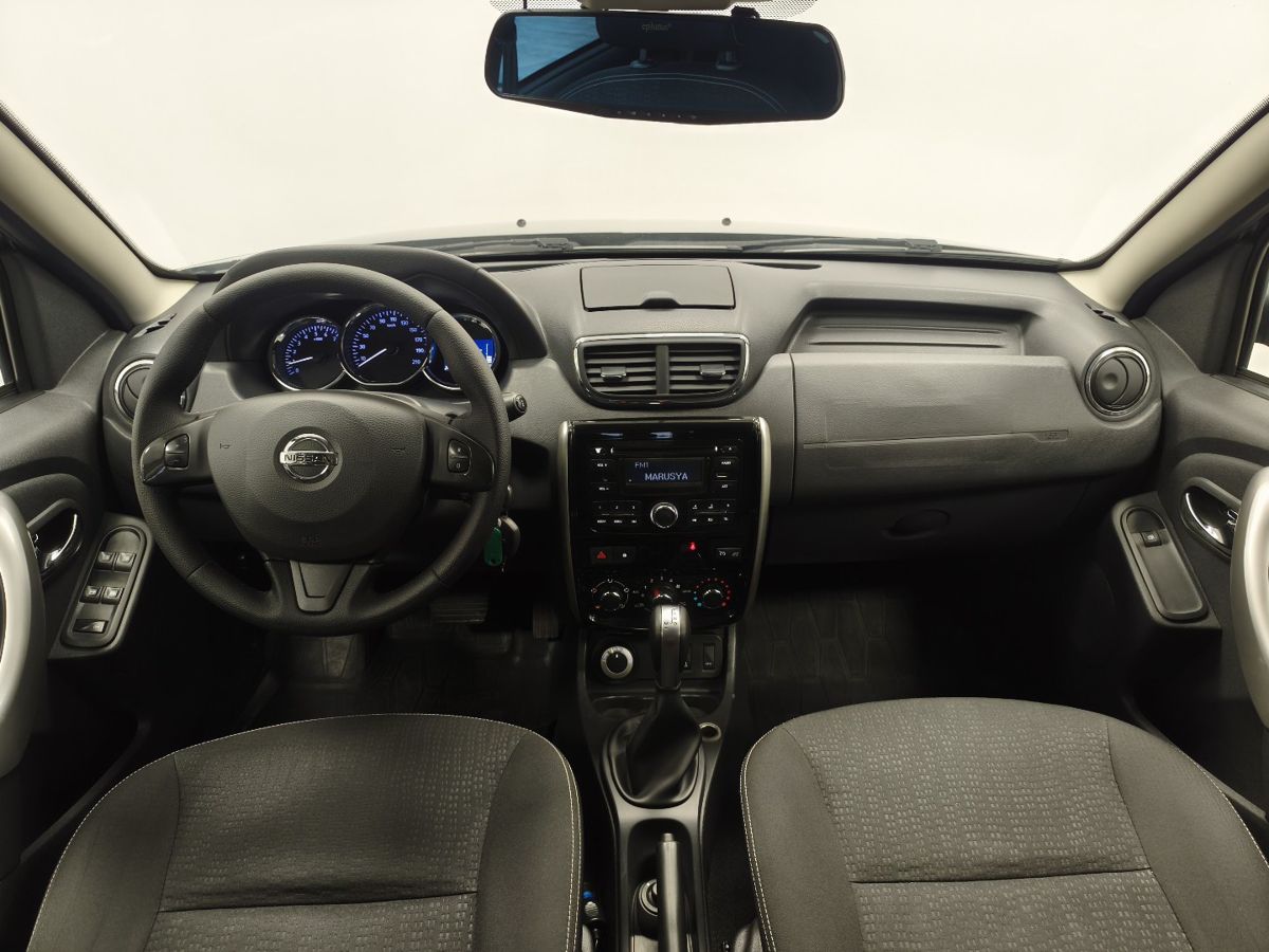 Nissan Terrano III (D10)