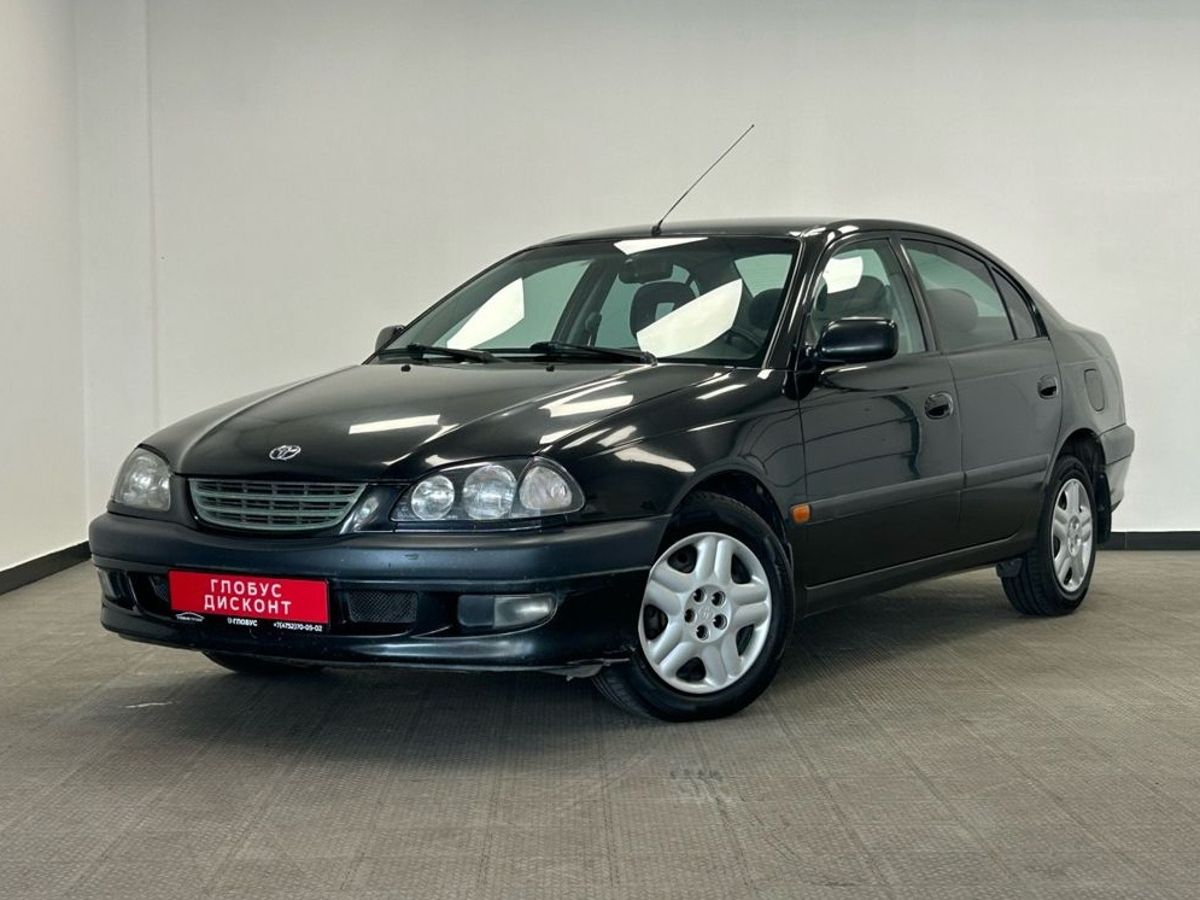 Toyota Avensis I
