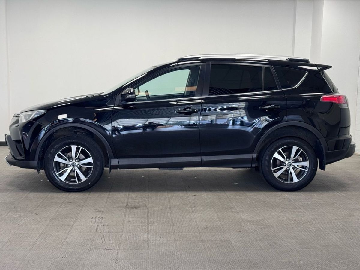 Toyota RAV4 IV (XA40) Рестайлинг