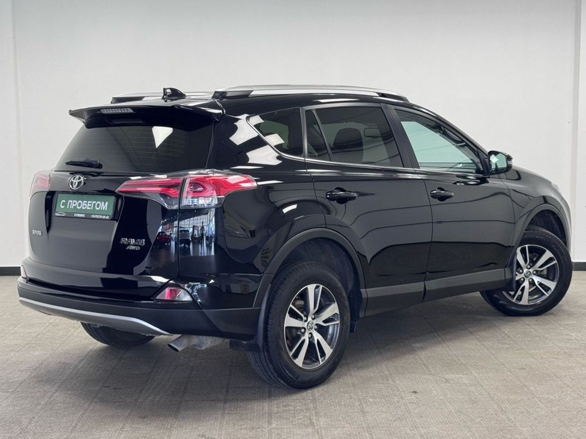 Toyota RAV4 IV (XA40) Рестайлинг