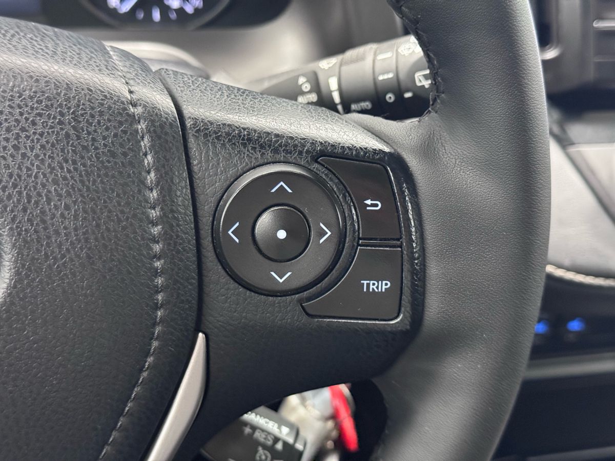 Toyota RAV4 IV (XA40) Рестайлинг