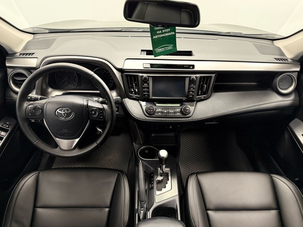 Toyota RAV4 IV (XA40) Рестайлинг