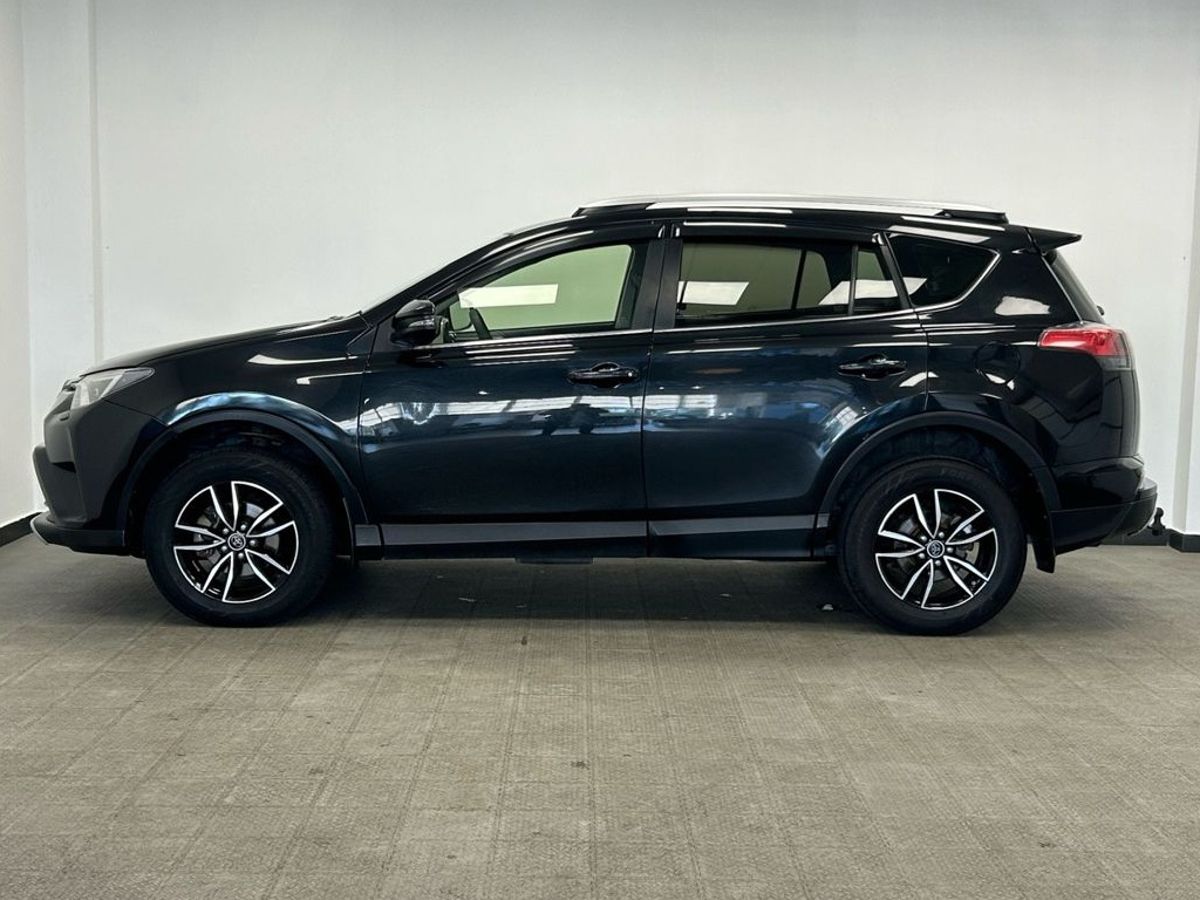 Toyota RAV4 IV (XA40) Рестайлинг