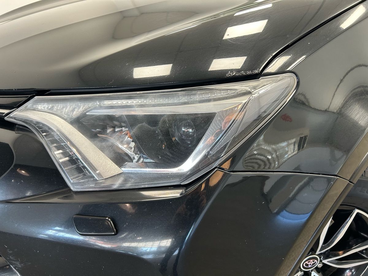 Toyota RAV4 IV (XA40) Рестайлинг