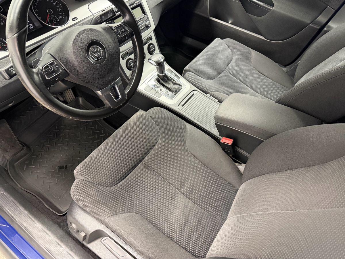 Volkswagen Passat B6