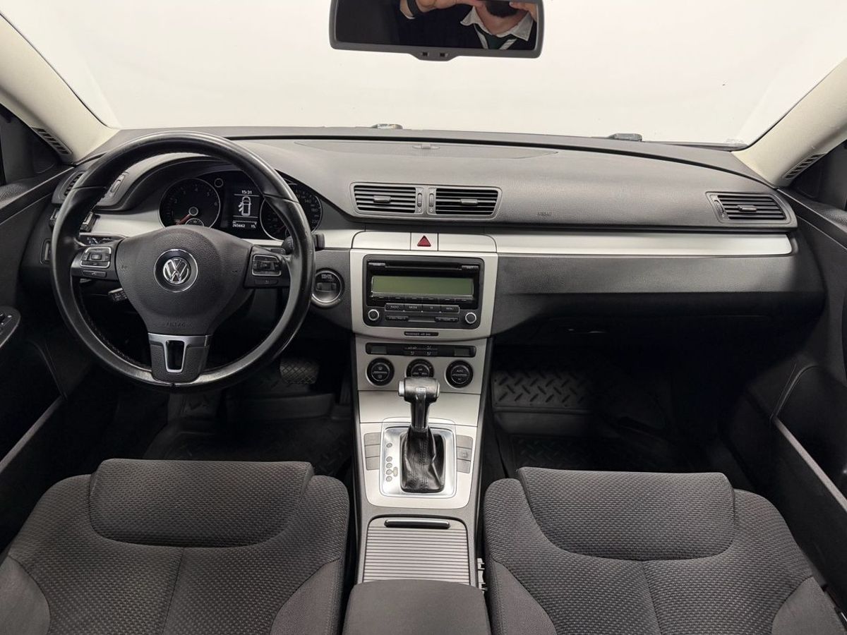 Volkswagen Passat B6