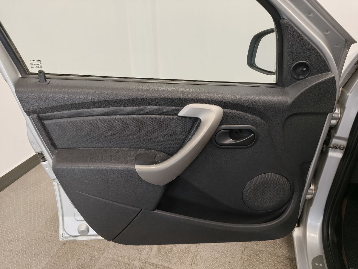 Renault Logan I Рестайлинг
