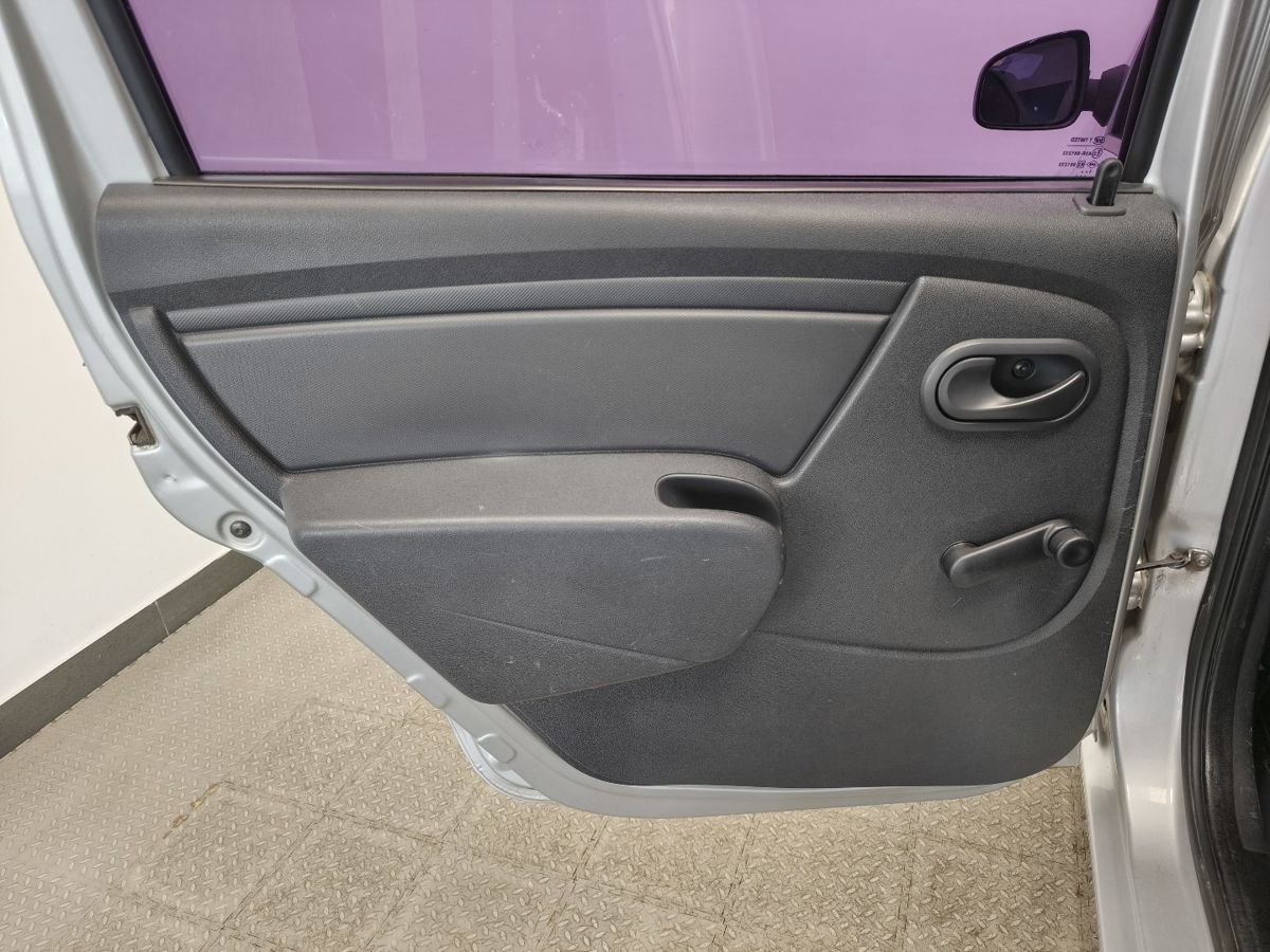 Renault Logan I Рестайлинг