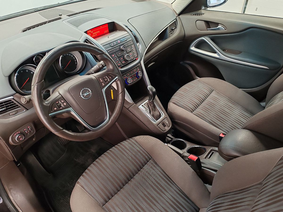 Opel Zafira C