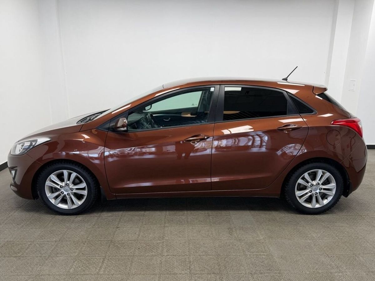 Hyundai i30 II