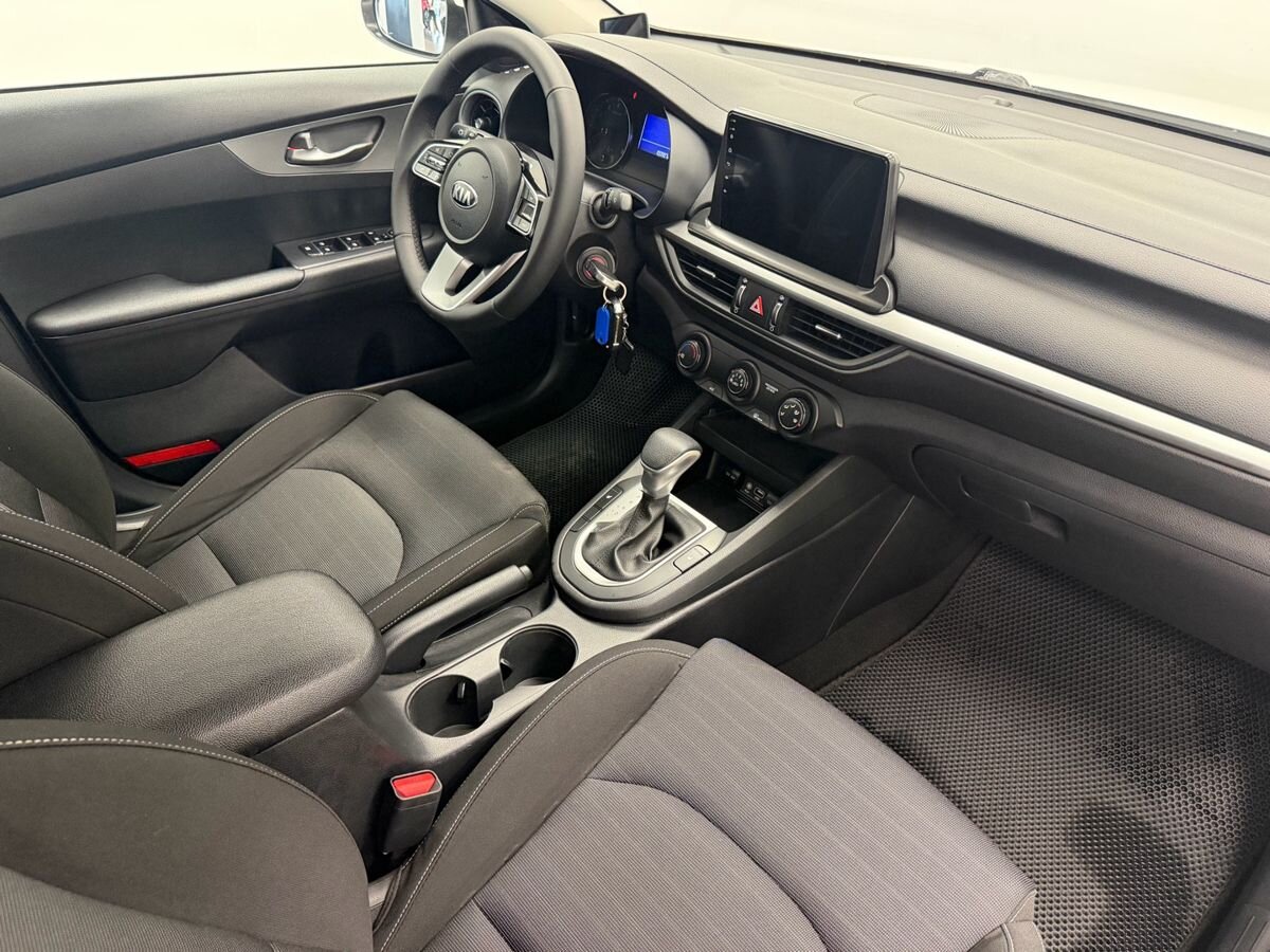 Kia Cerato IV