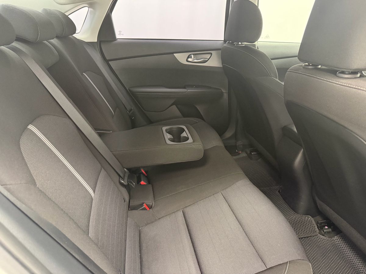 Kia Cerato IV