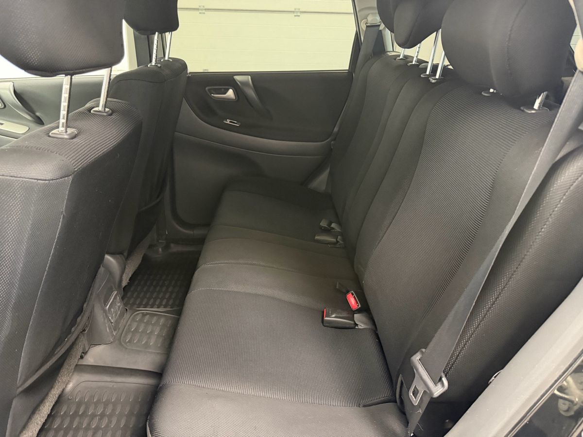 Suzuki Liana I Рестайлинг