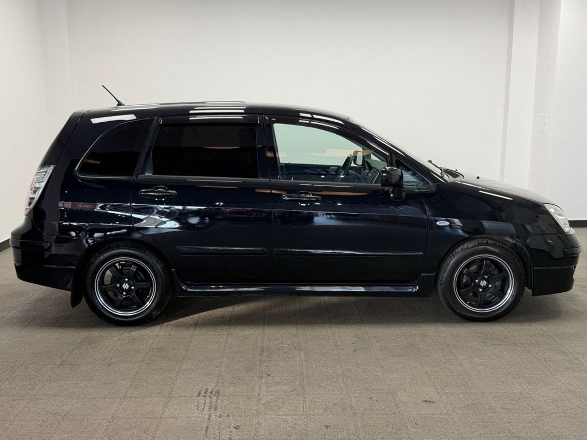 Suzuki Liana I Рестайлинг