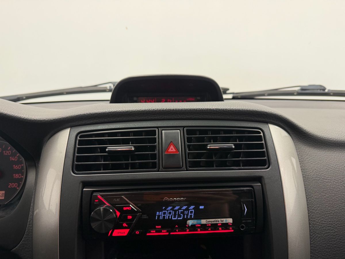 Suzuki Liana I Рестайлинг