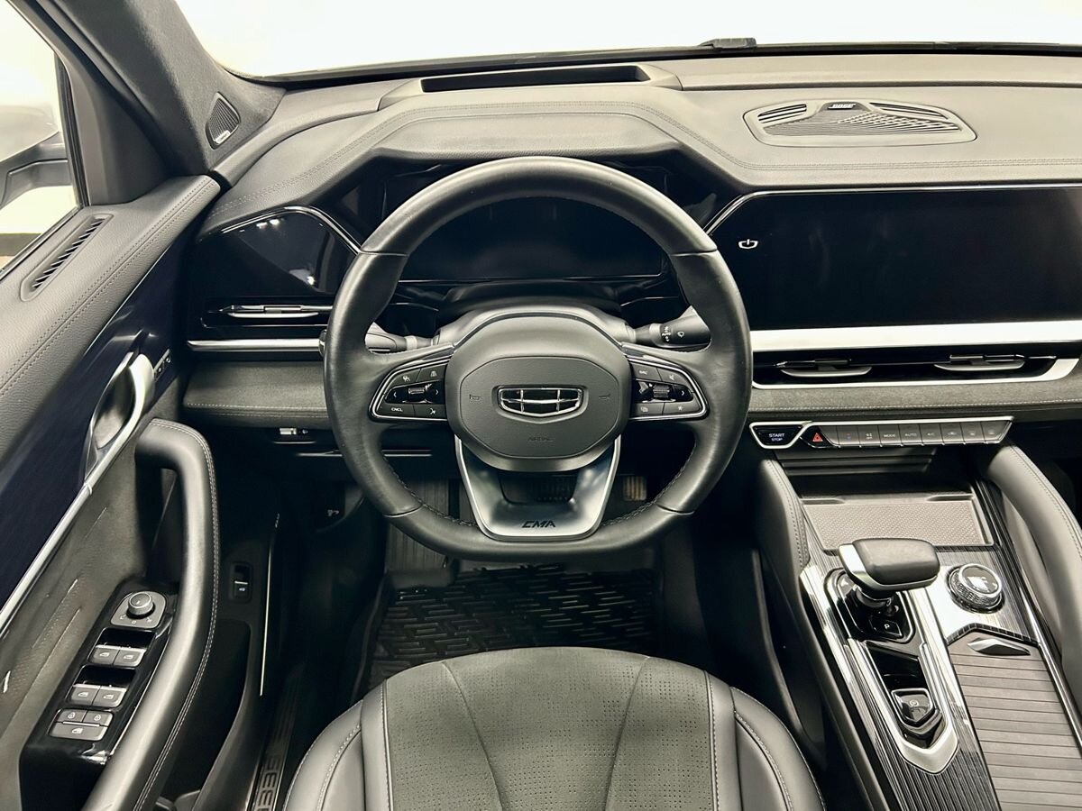 Geely Monjaro I