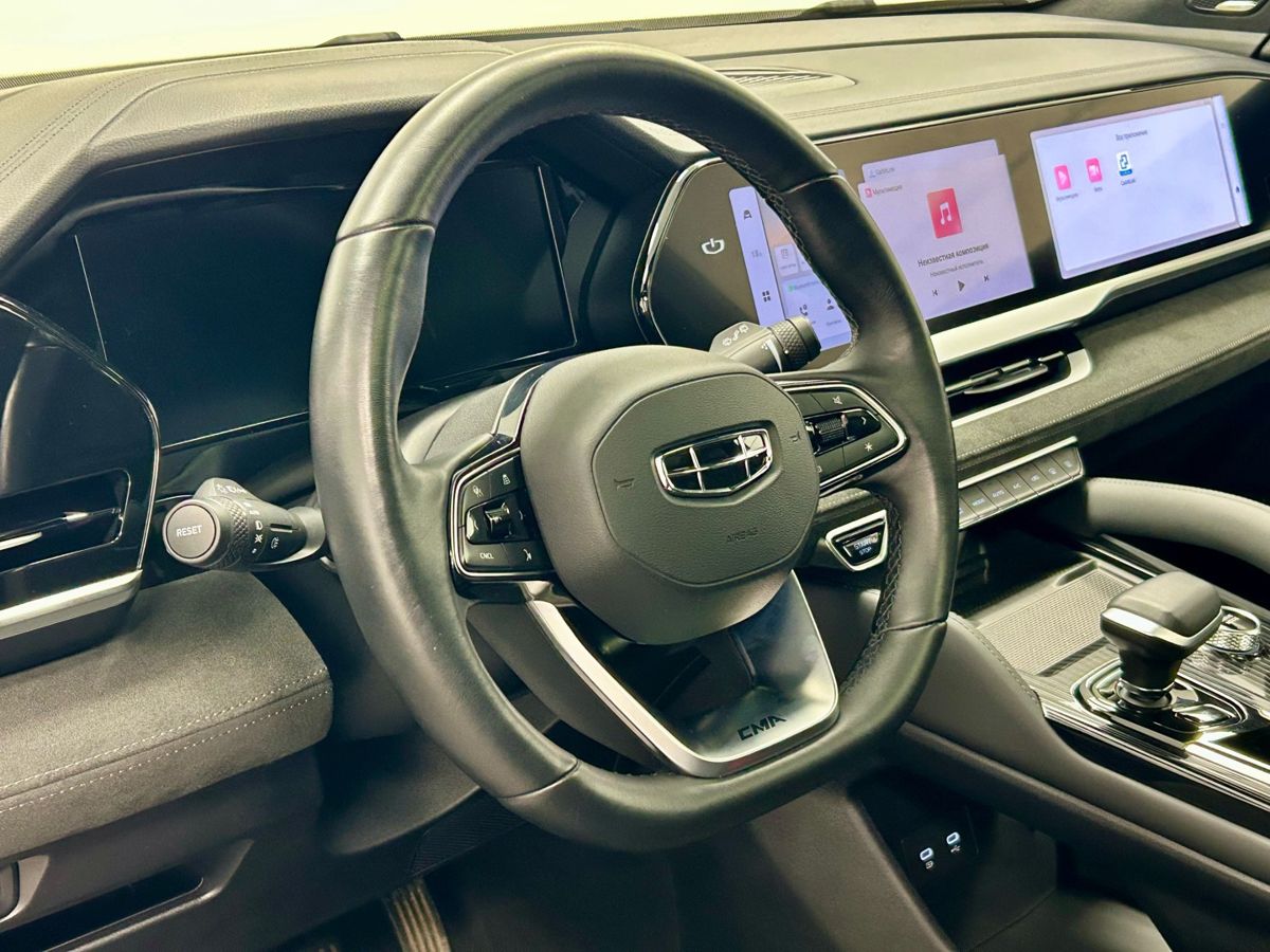 Geely Monjaro I