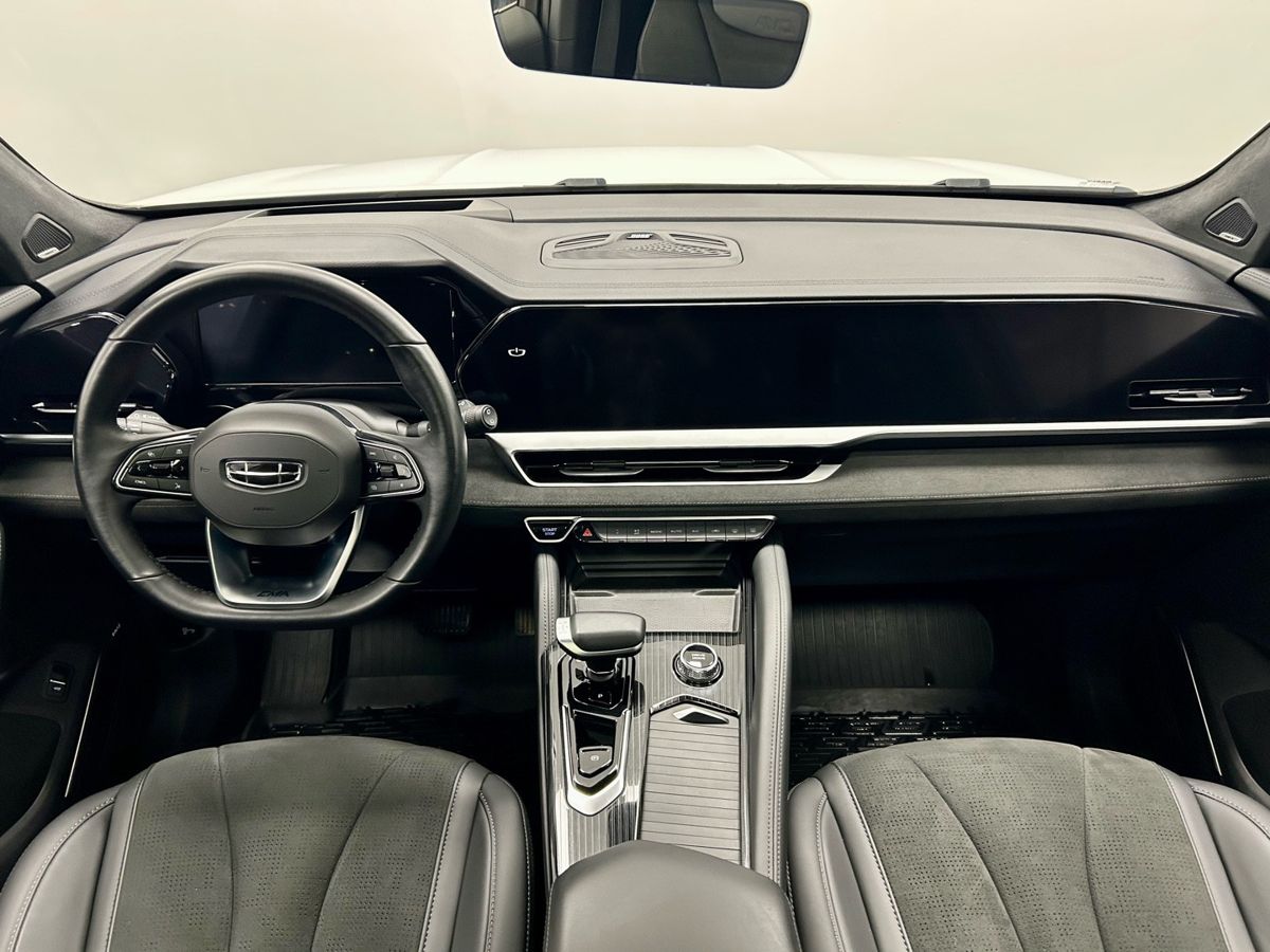 Geely Monjaro I