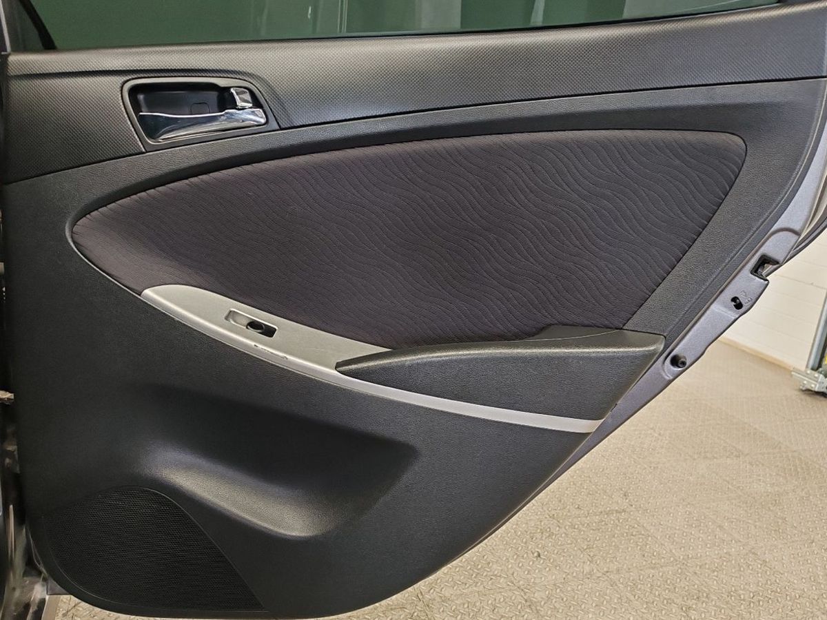Hyundai Solaris I