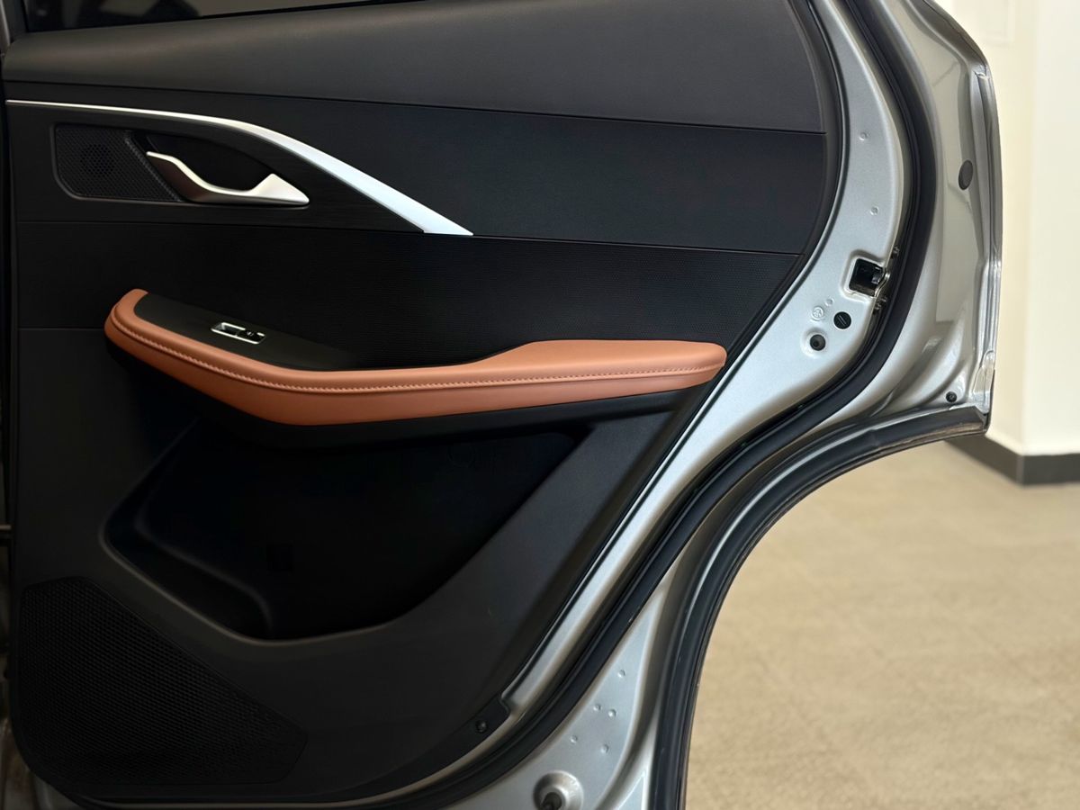 Omoda C5 I