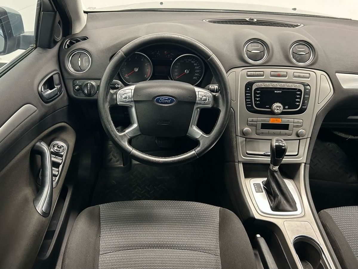 Ford Mondeo IV