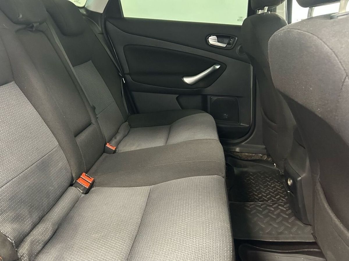 Ford Mondeo IV