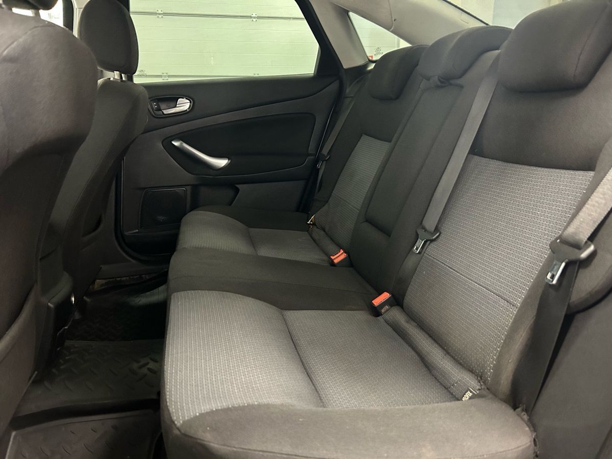 Ford Mondeo IV