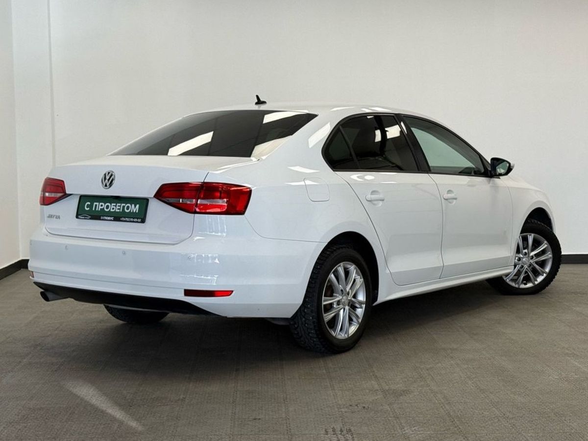 Volkswagen Jetta VI