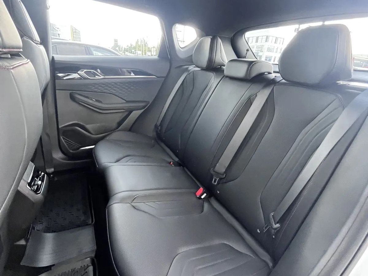 Geely Coolray Эксклюзив