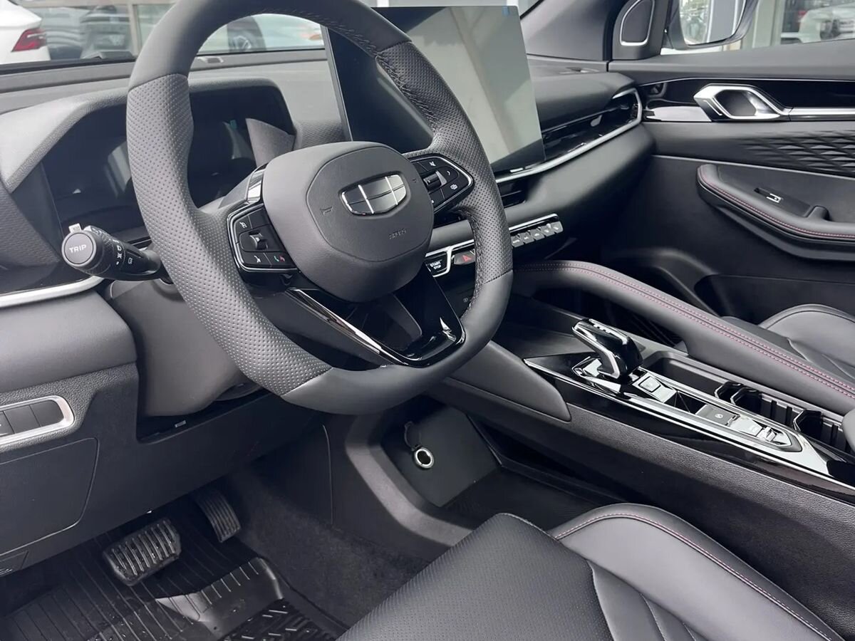 Geely Coolray Эксклюзив
