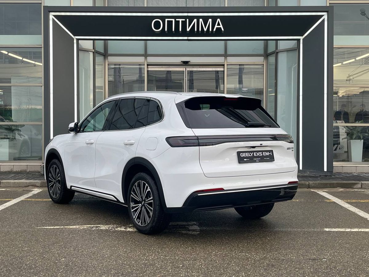 Geely EX5 Гибрид Макс EM-R