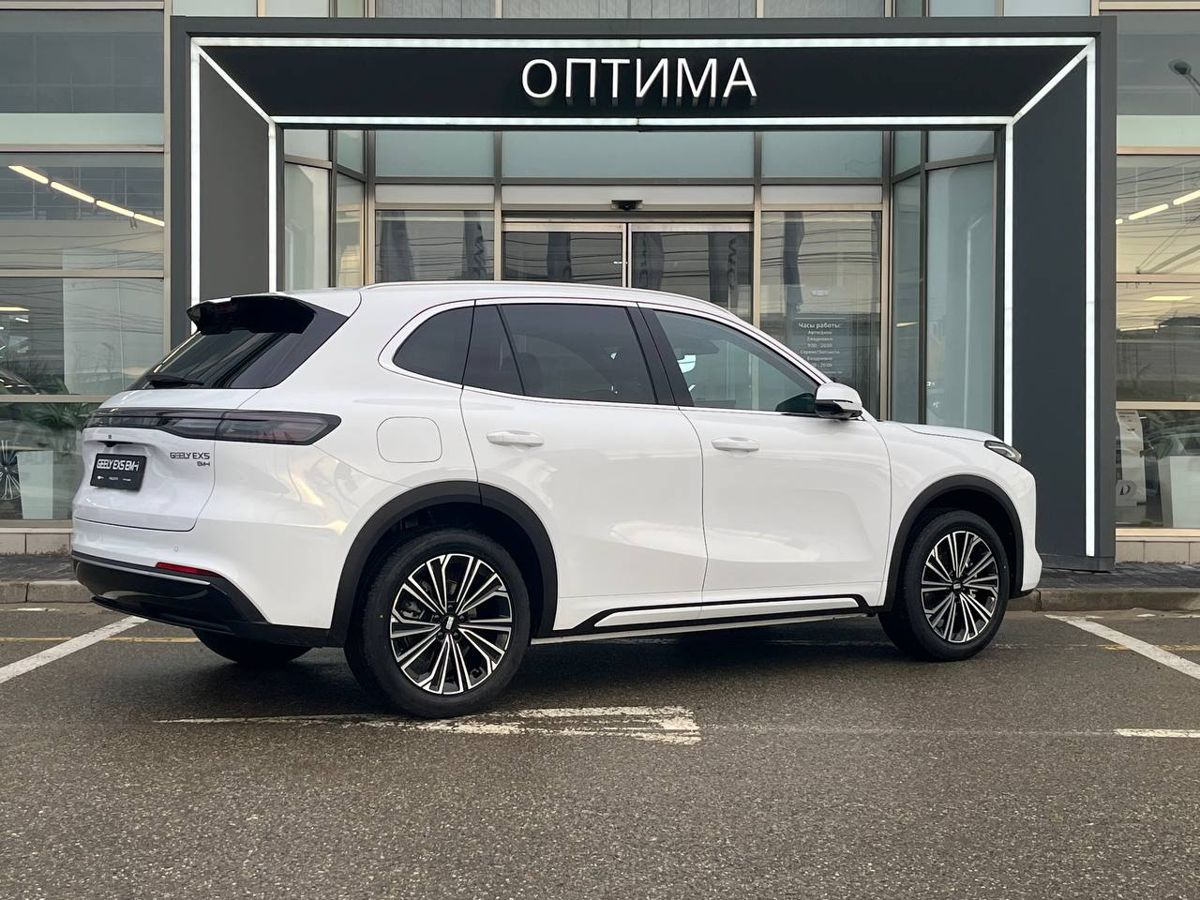 Geely EX5 Гибрид Макс EM-R