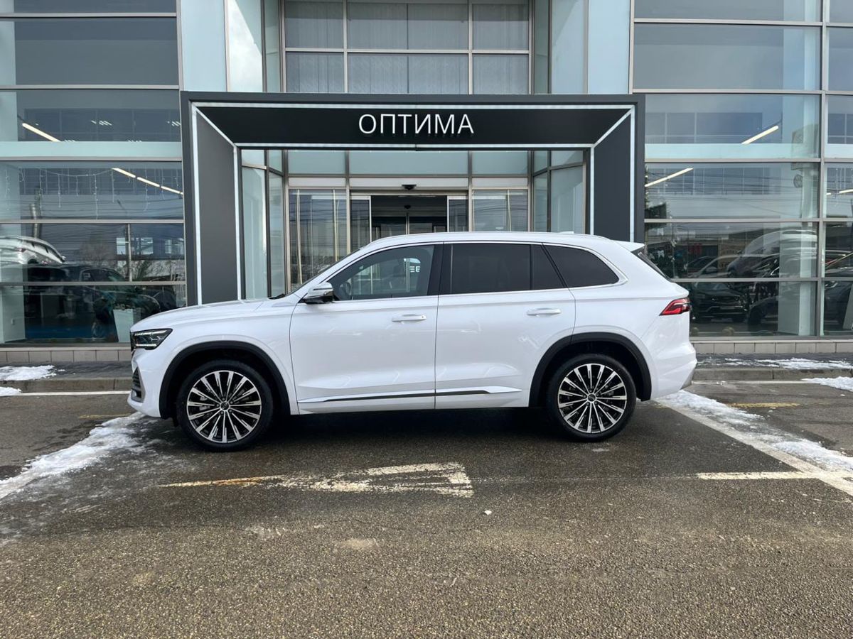 Geely Monjaro Flagship