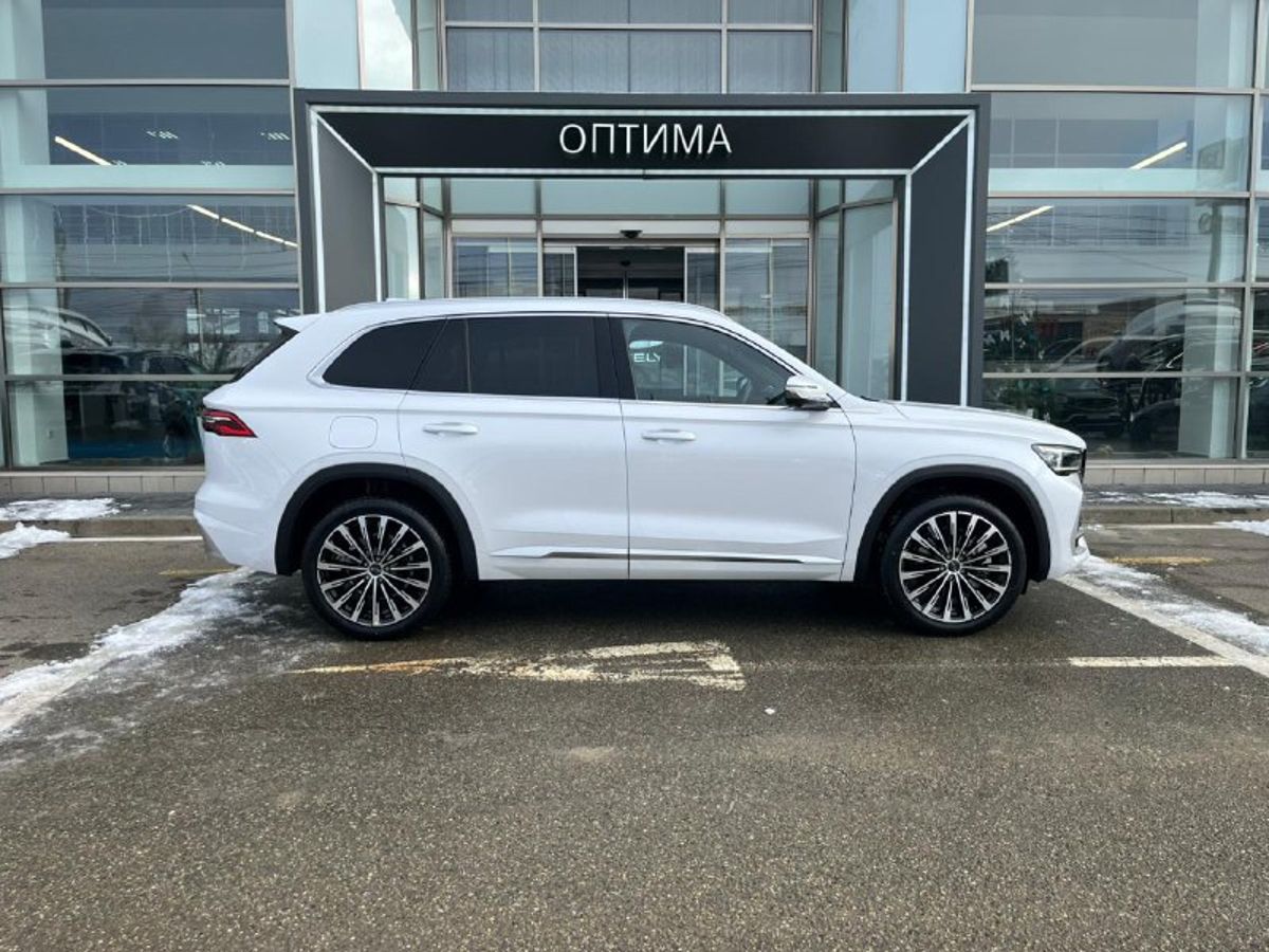 Geely Monjaro Flagship