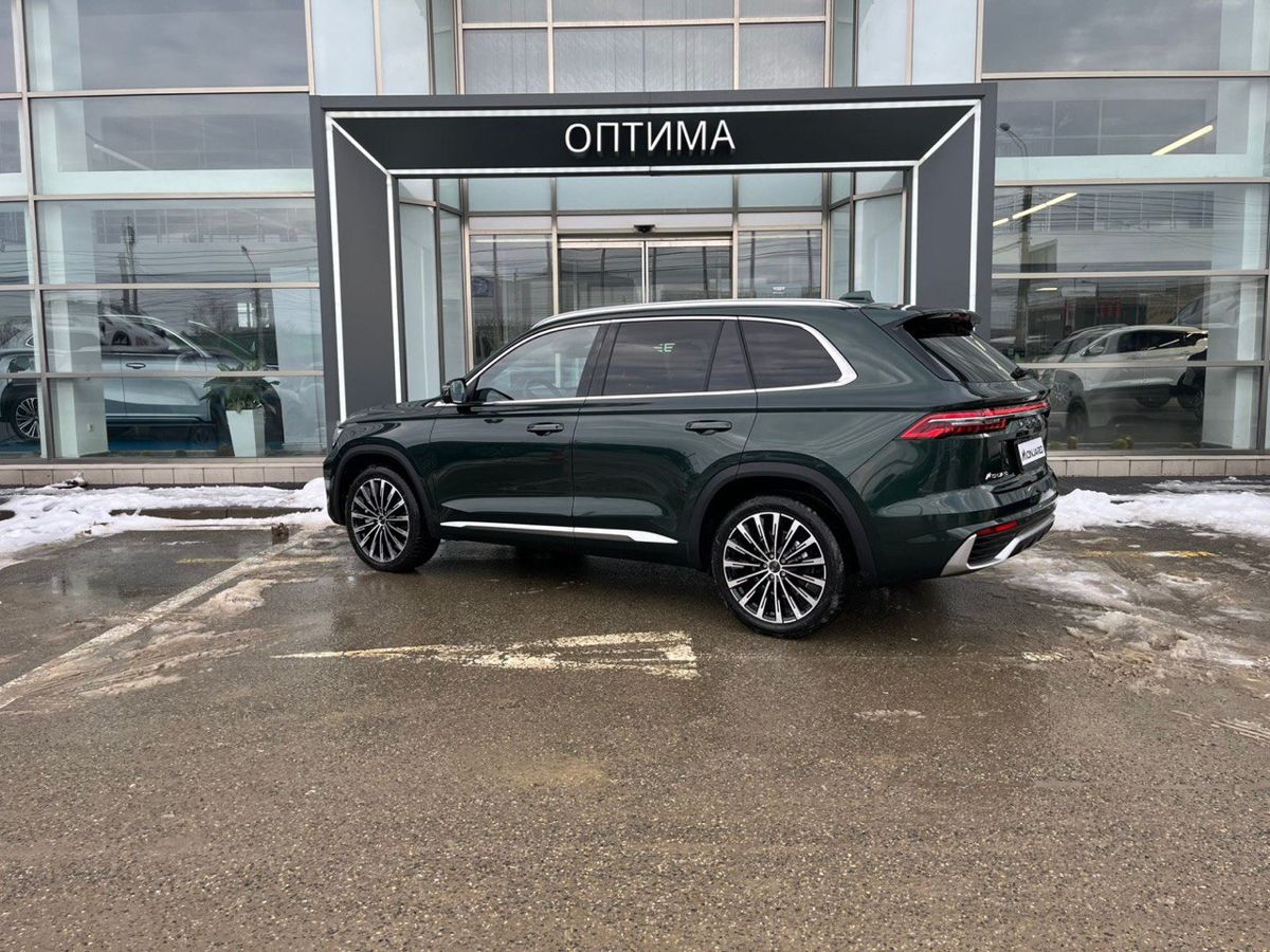Geely Monjaro Flagship