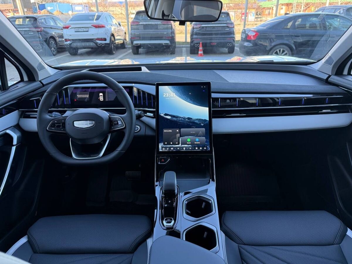 Geely Atlas Люкс