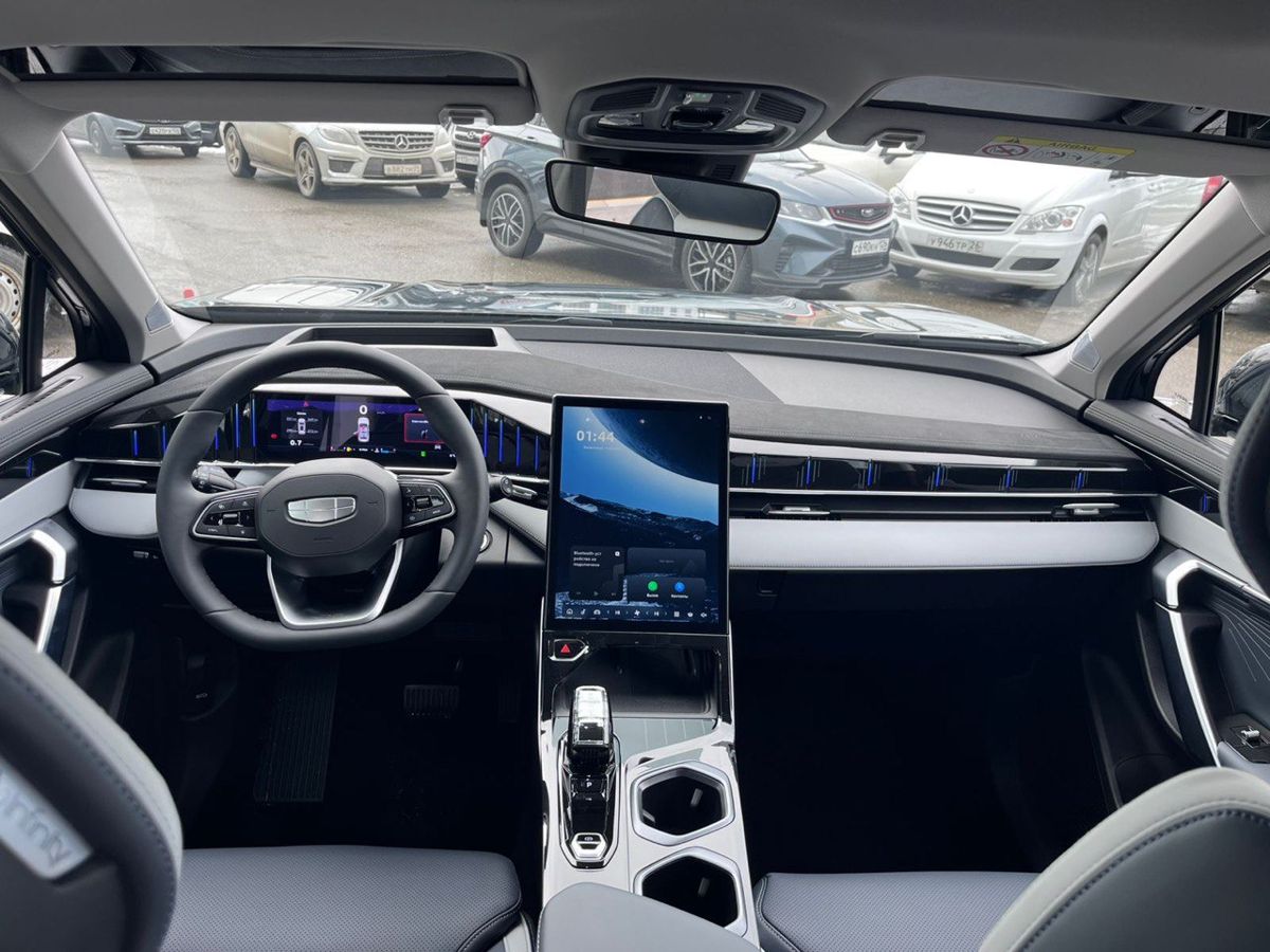 Geely Atlas Спорт