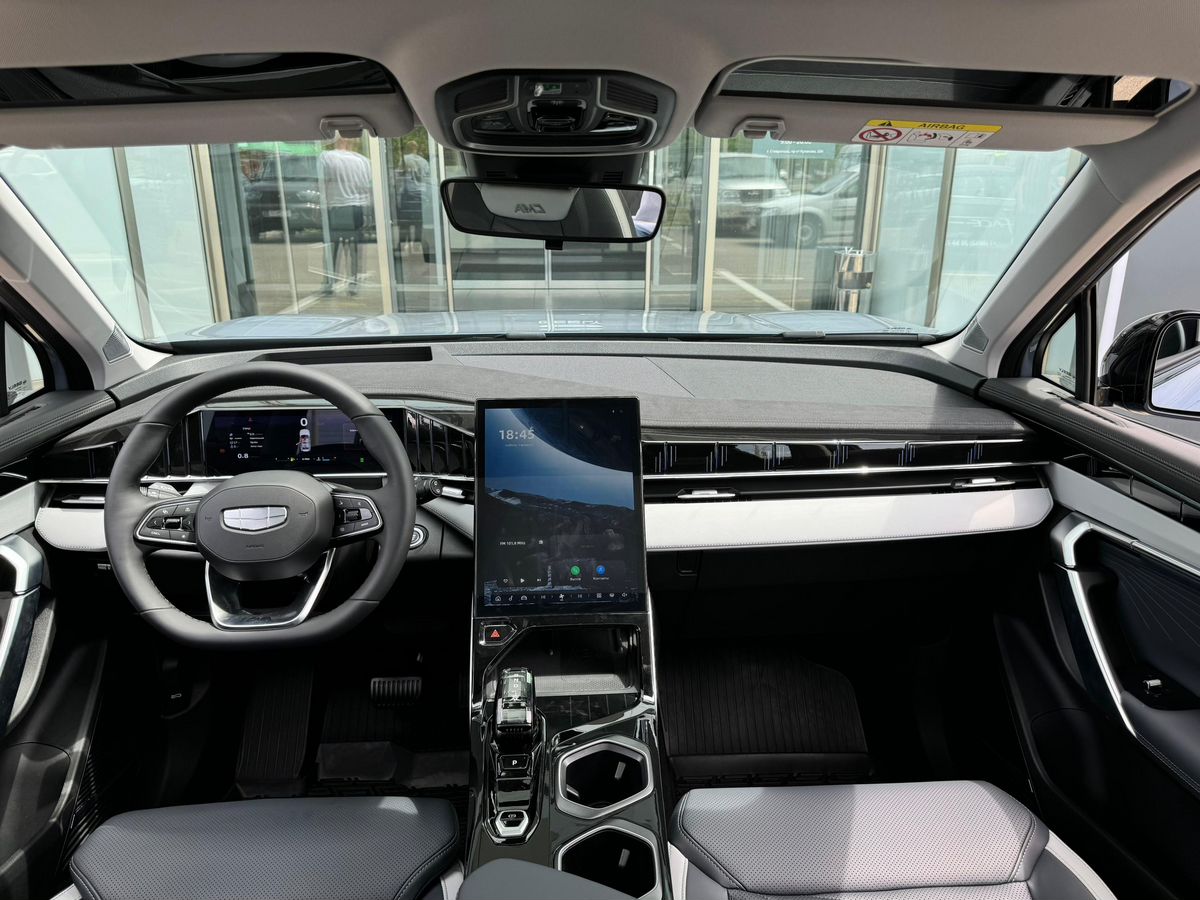 Geely Atlas Спорт