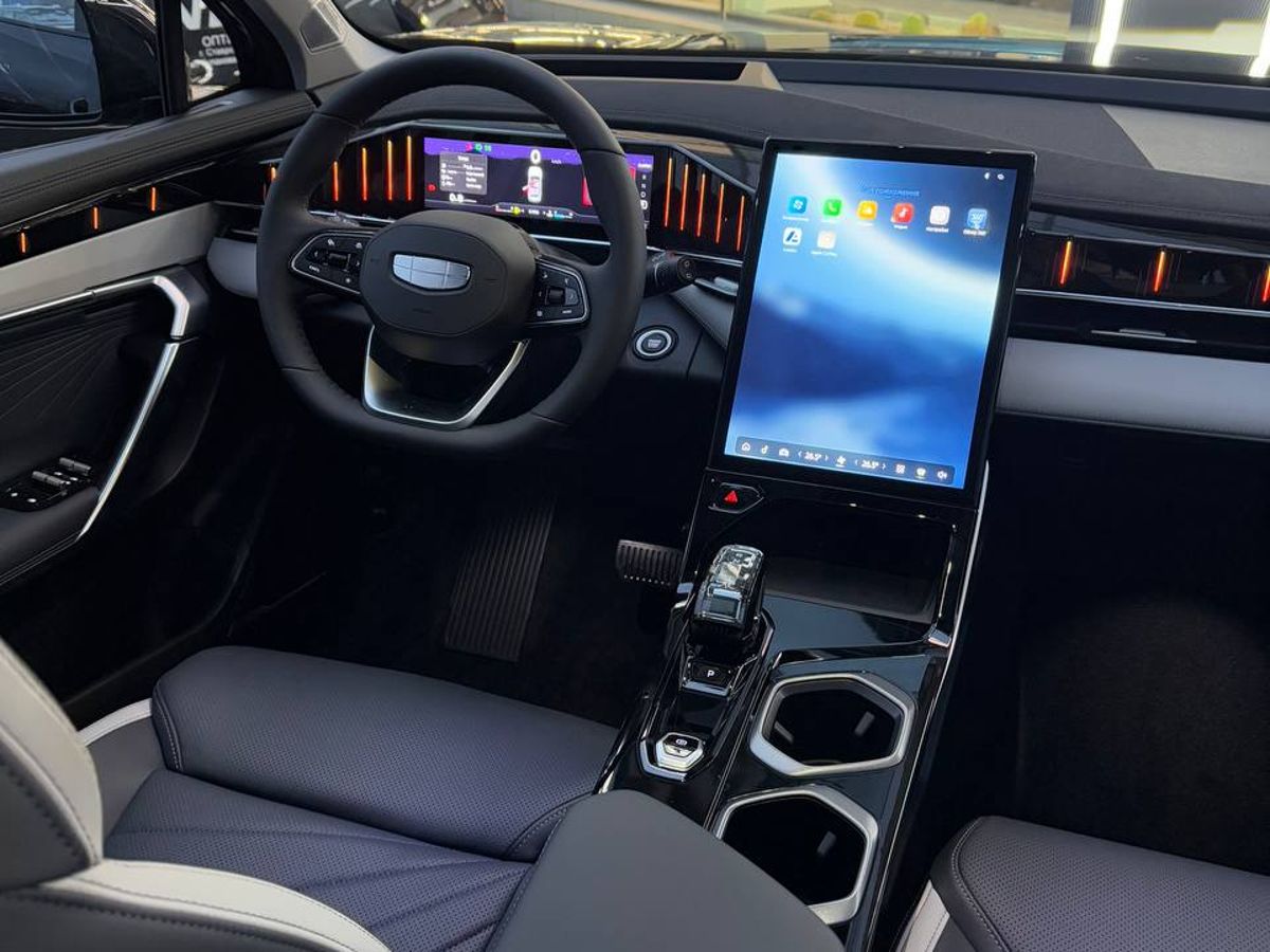 Geely Atlas Спорт