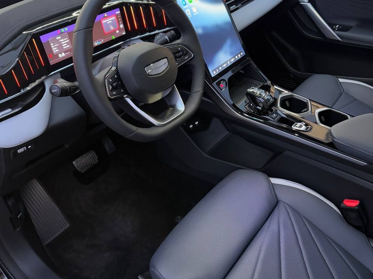 Geely Atlas Спорт