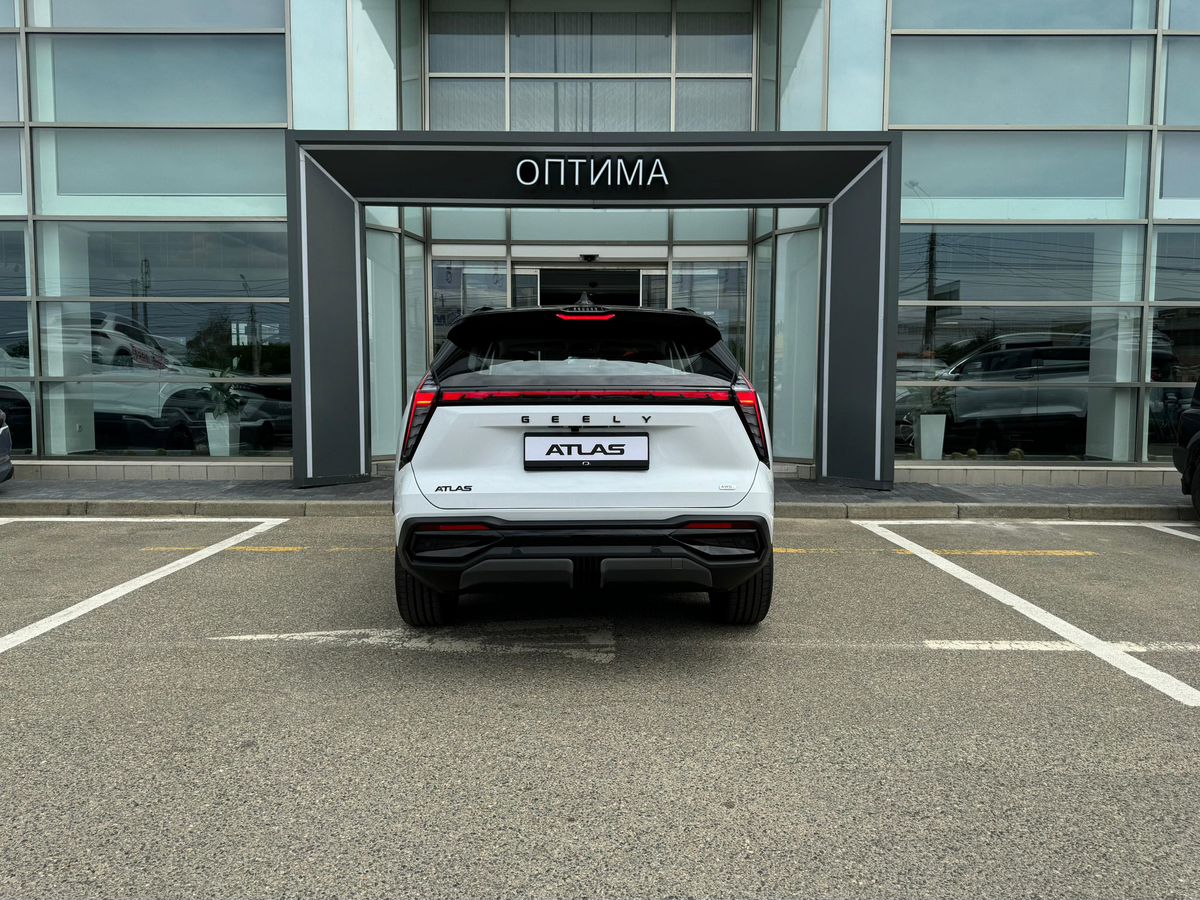 Geely Atlas Флагман